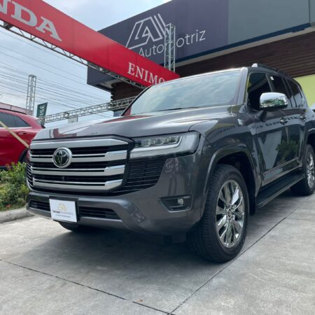 Toyota Land Cruiser 2024 de venta en Lacayo Automotriz