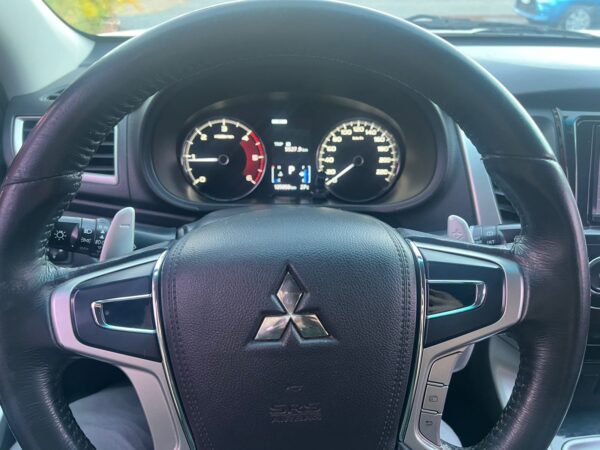 MITSUBISHI MONTERO SPORT AUT 2017 - Imagen 15