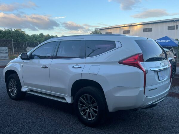 MITSUBISHI MONTERO SPORT AUT 2017 - Imagen 5