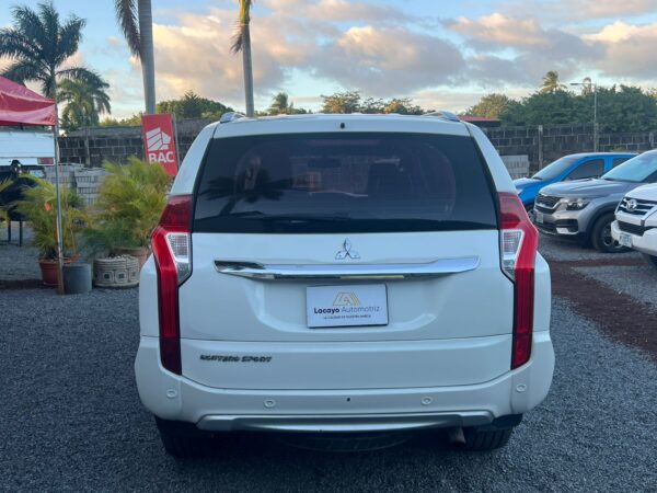 MITSUBISHI MONTERO SPORT AUT 2017 - Imagen 6