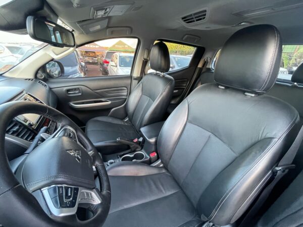 MITSUBISHI L200 AUT 2024 - Imagen 11