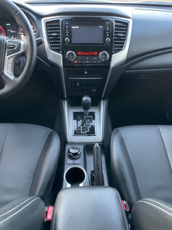 MITSUBISHI L200 AUT 2024 - Imagen 18