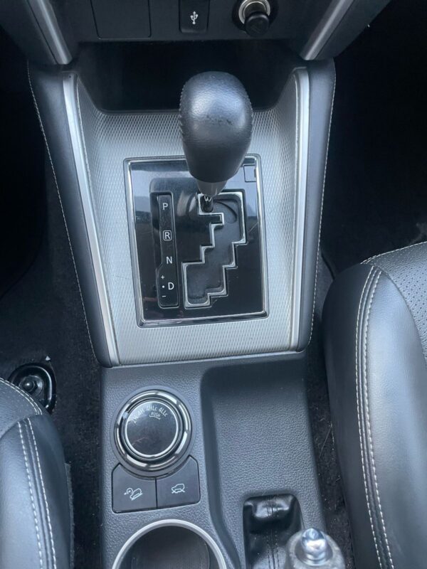 MITSUBISHI L200 AUT 2024 - Imagen 21