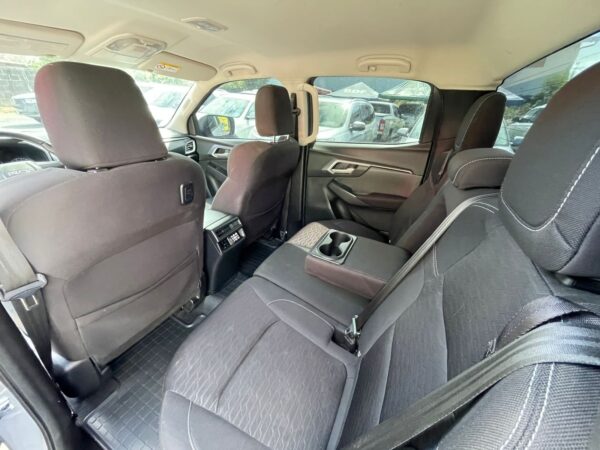 ISUZU D-MAX 2024 AUT - Imagen 14