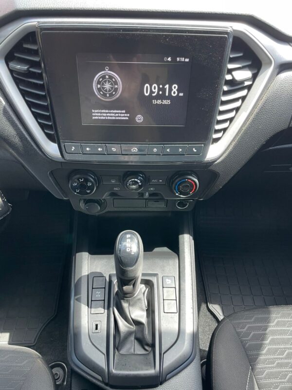 ISUZU D-MAX 2024 AUT - Imagen 16
