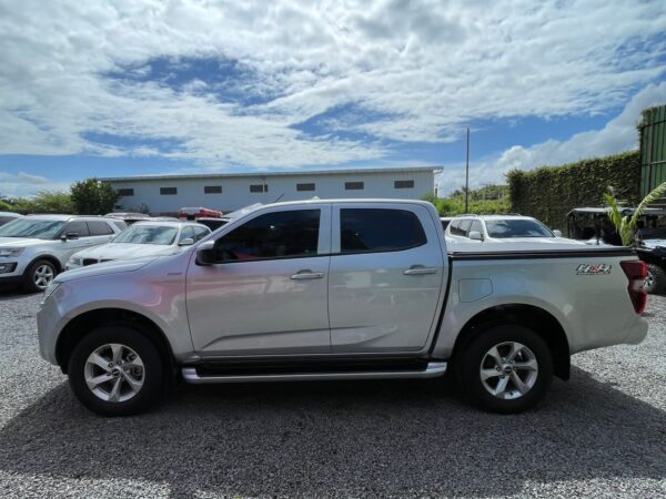 ISUZU D-MAX 2024 AUT - Imagen 3