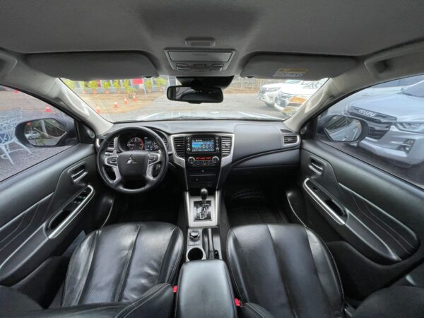 MITSUBISHI L200 AUT 2022 - Imagen 9