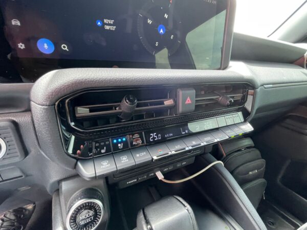 TOYOTA PRADO AUT 2025 - Imagen 16