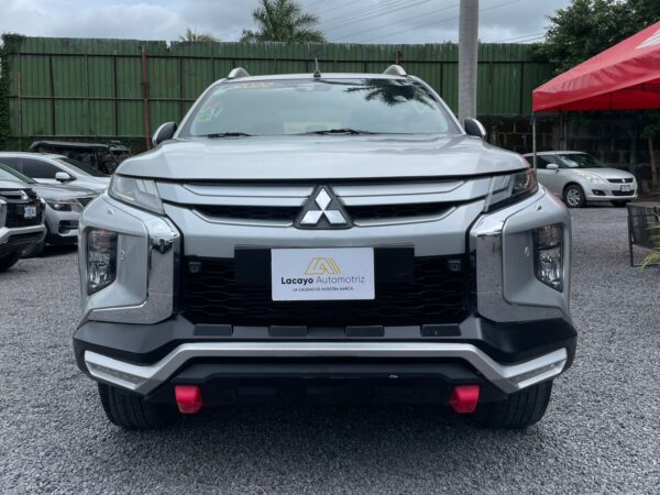 MITSUBISHI L200 AUT 2022 - Imagen 2