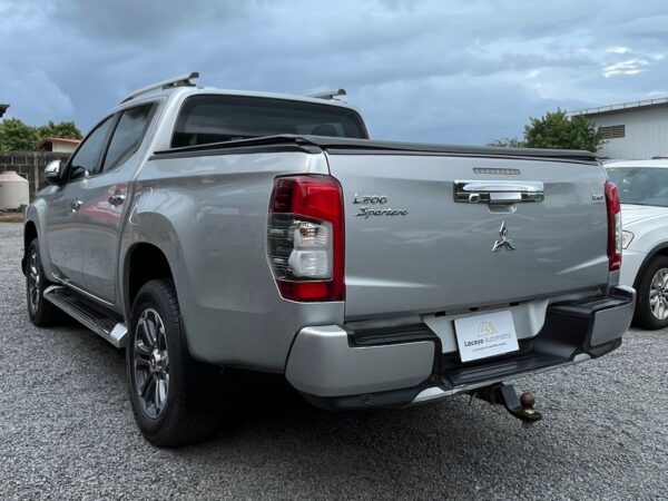 MITSUBISHI L200 AUT 2022 - Imagen 4