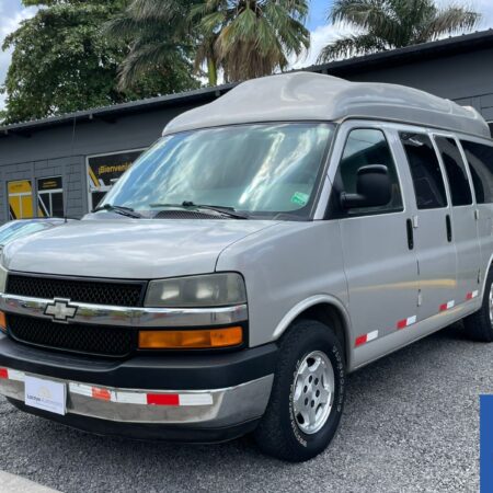 CHEVROLET	EXPRESS AUT 2005