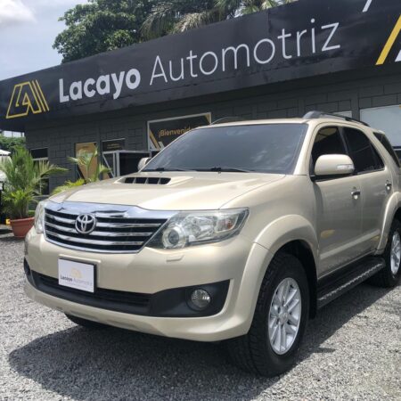 TOYOTA FORTUNER AUT 2013