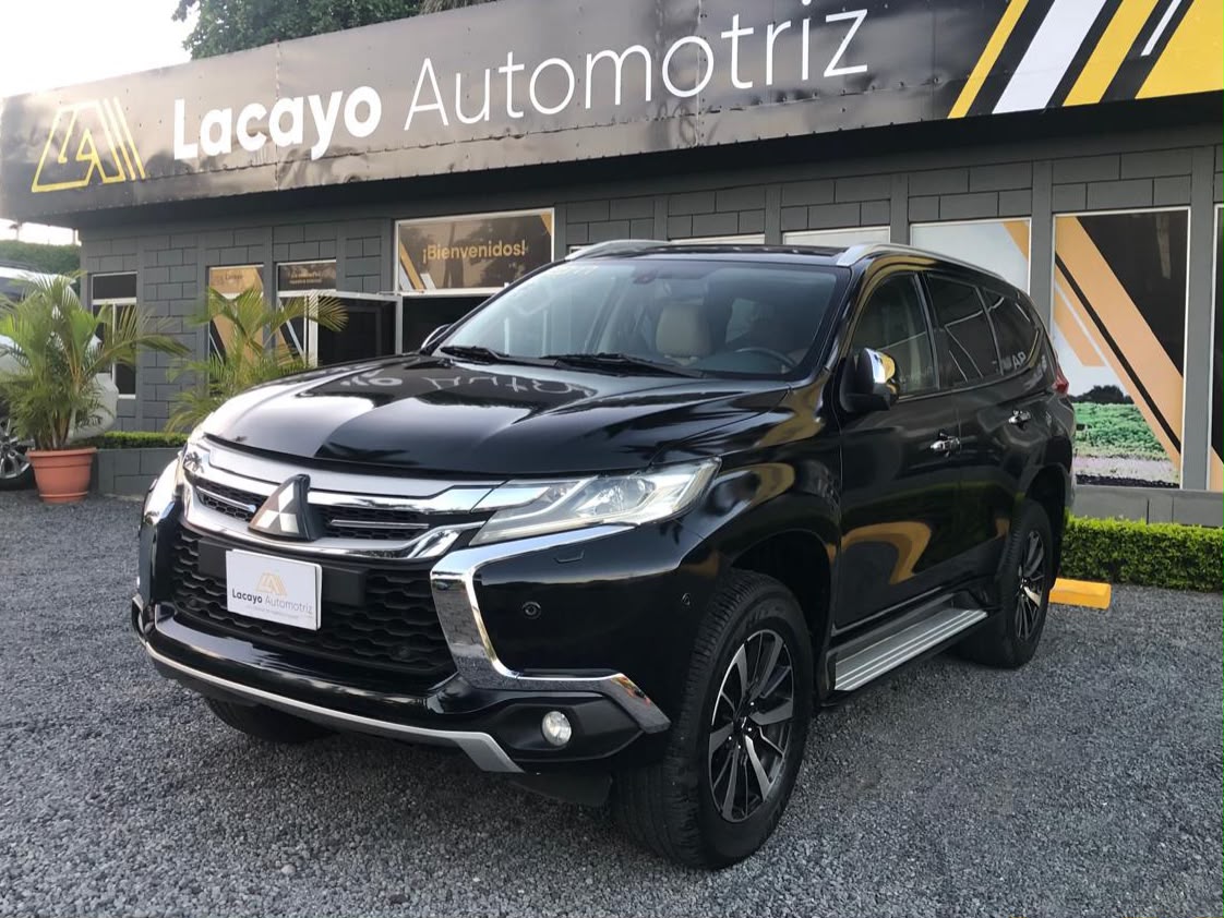 MITSUBISHI MONTERO SPORT 2017